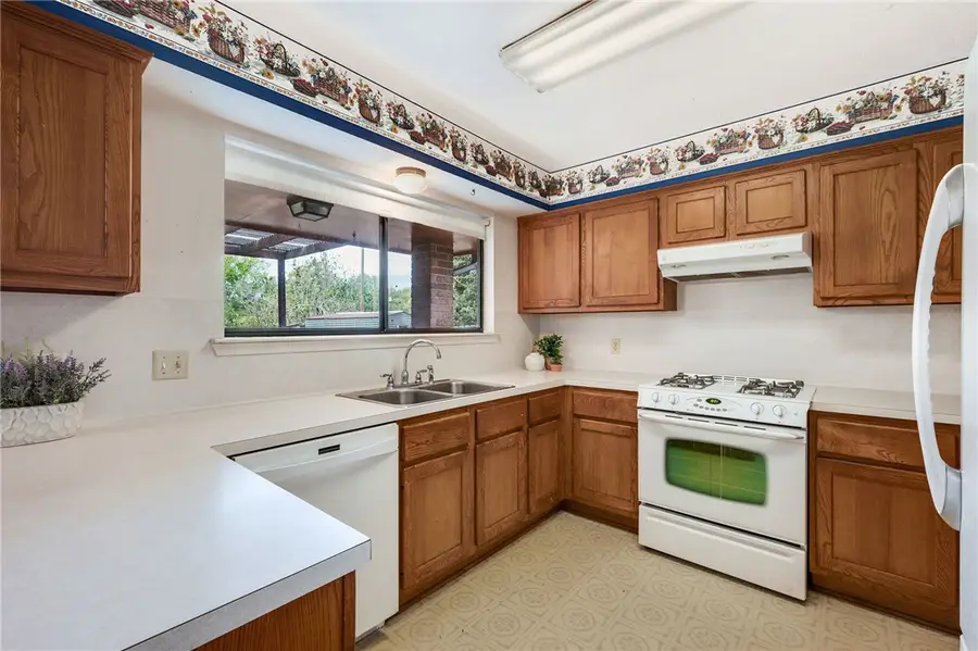 4700 Knight Drive, Bryan, TX 77802 - #3