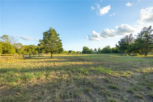 7900 County Road 315, Caldwell, TX 77836