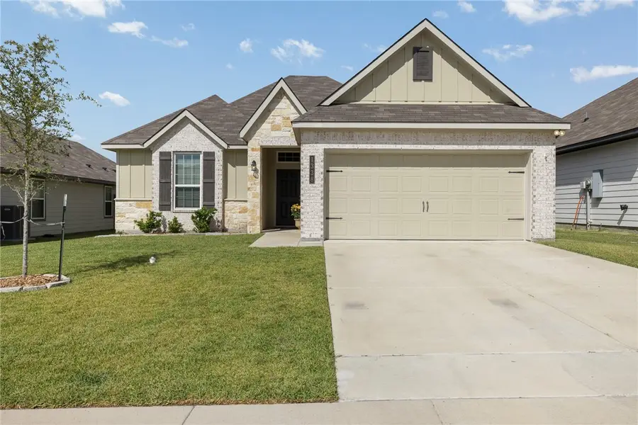 1338 Kingsgate Drive, Bryan, TX 77807 - #2