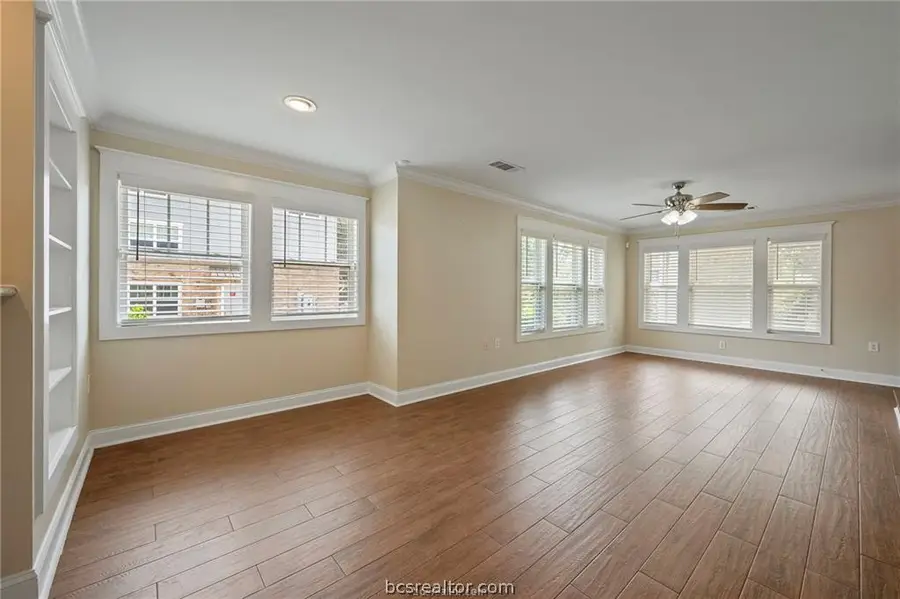 1725 Harvey Mitchell Parkway S #512, College Station, TX 77840 - #2