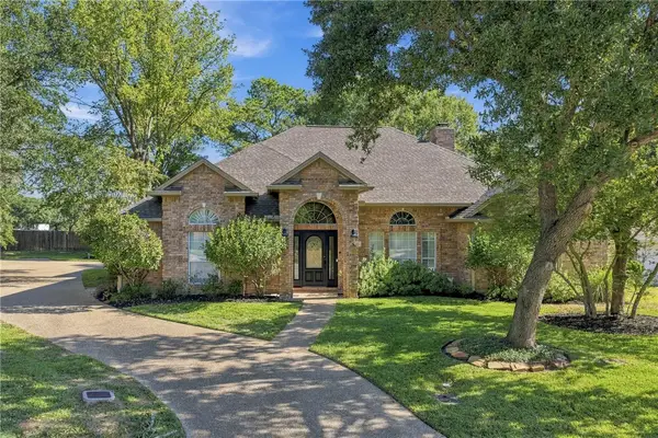 4903 Inglewood Court, College Station, TX 77845