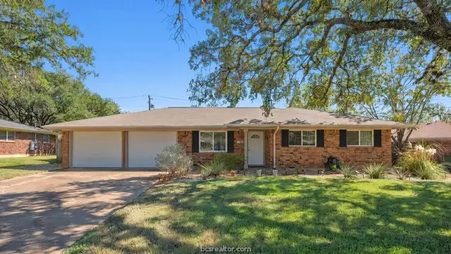 401 Leslie Drive, Bryan, TX 77802 - #1