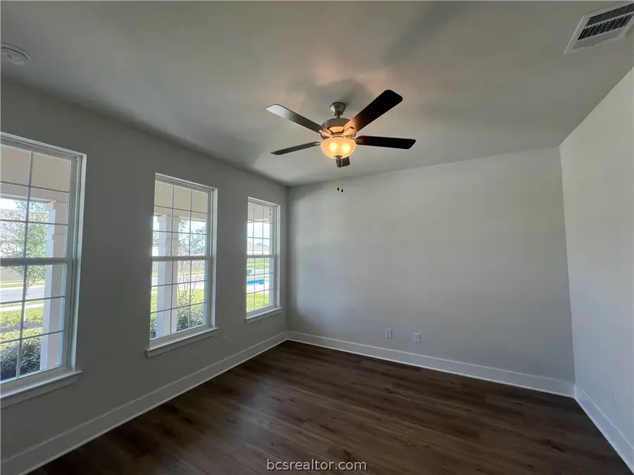 5008 Acadia Loop, Bryan, TX 77802 - #2