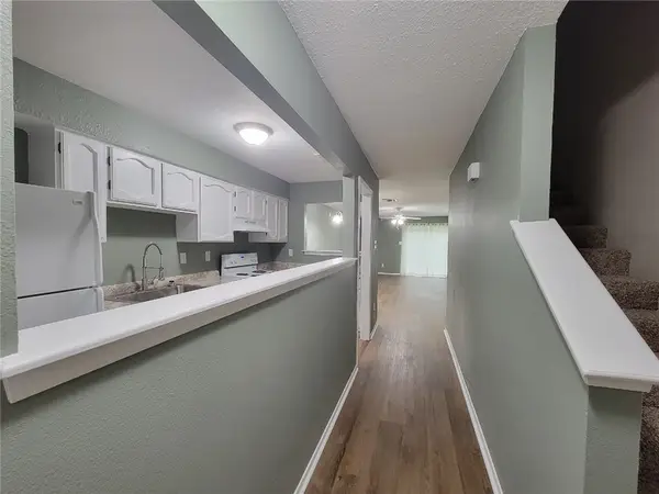 3923 Old Oaks Drive #1, Bryan, TX 77802