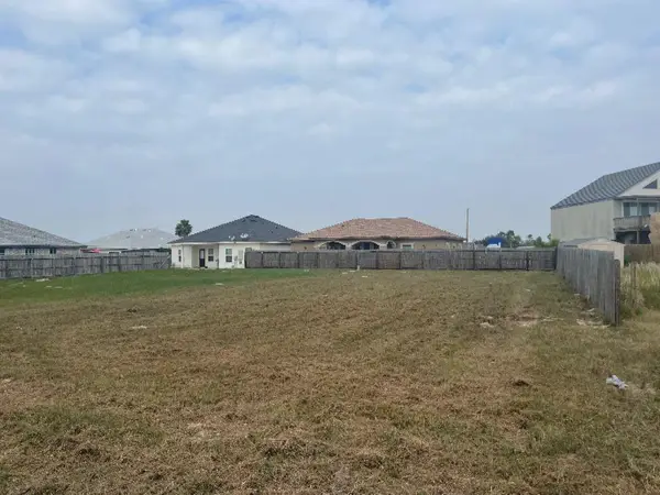 14250 Allamanda Drive, Corpus Christi, TX 78418