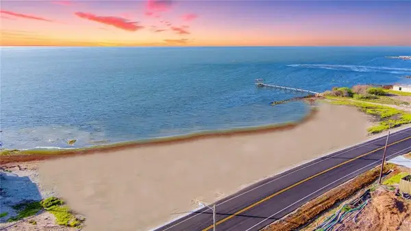 2805 Laguna Shores Dr., Corpus Christi, TX 78418