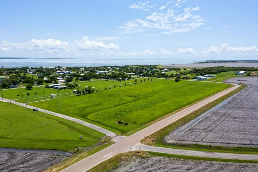 703 Dorthea, Austwell, TX 77950 - Image #2