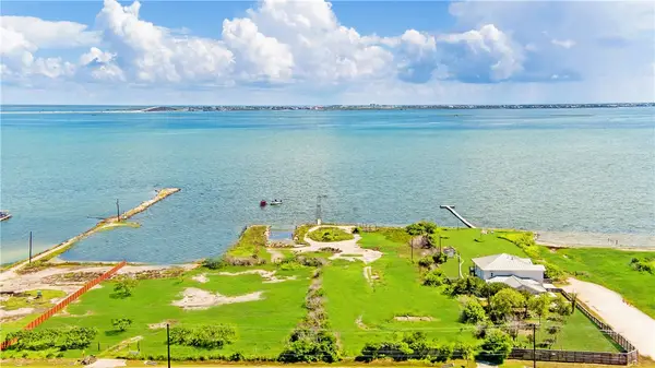 2229 Laguna Shores Dr., Corpus Christi, TX 78418