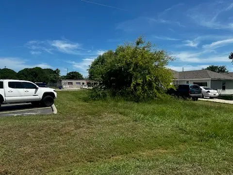 2738 El Paso Avenue, Ingleside, TX 78362 - Image #3