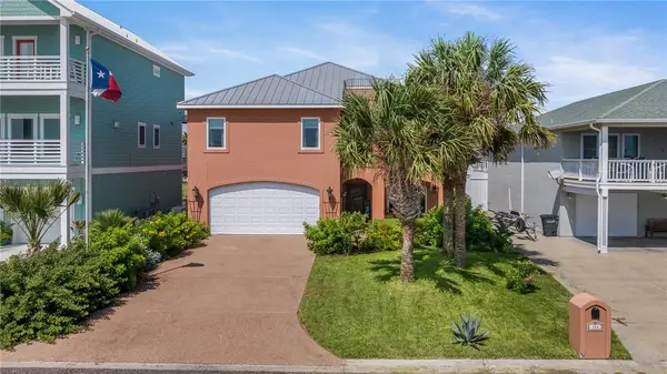 314 Bayview Drive, Aransas Pass, TX 78336