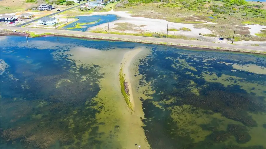 2002 Laguna Shores, Corpus Christi, TX 78418 - Image #3