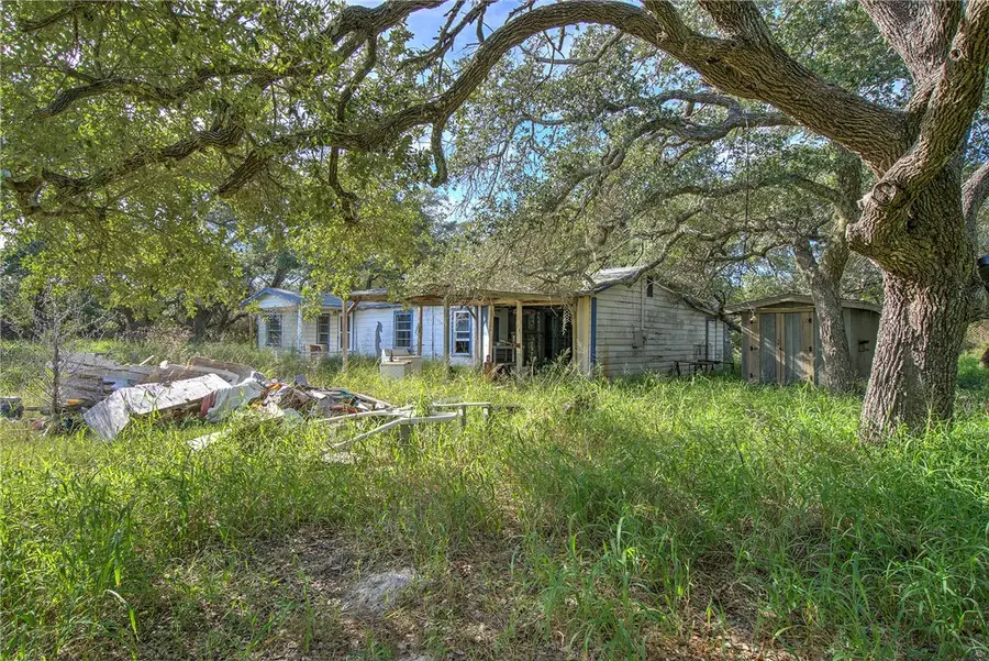 329 Kring, Aransas Pass, TX 78336 - Image #3