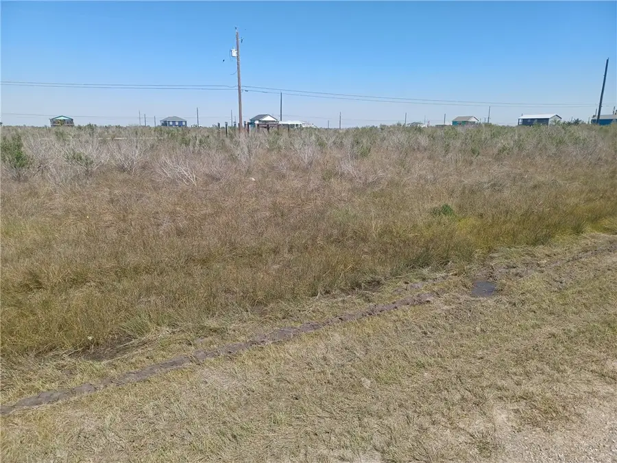 353 N. West Misty Oak Lane, Rockport, TX 78382 - Image #3