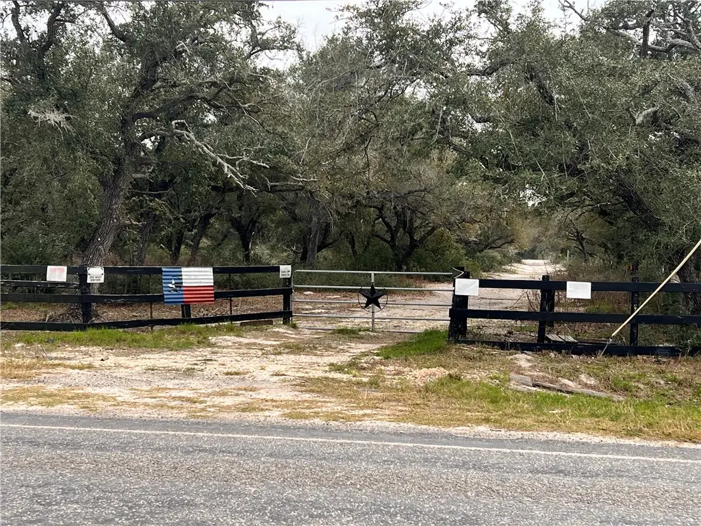 2301-2401 Fm 2165, Rockport, TX 78382 - #1