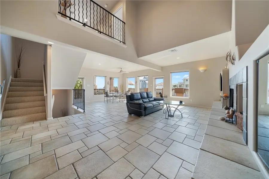 113 Sea Air Ln, Port Aransas, TX 78373 - Image #3