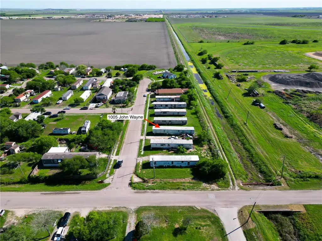 1005 John Wayne Drive, Robstown, TX 78380 - Image #1