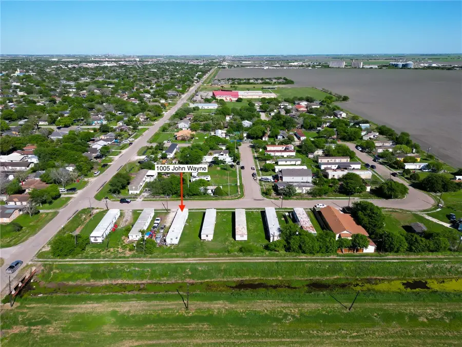 1005 John Wayne Drive, Robstown, TX 78380 - Image #3