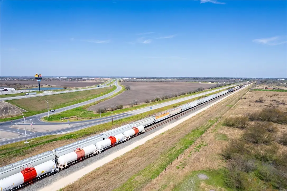 0 Us 77/cr 1196, Sinton, TX 78387 - Image #1