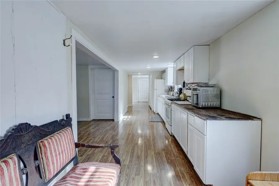 531 W Avenue E, Robstown, TX 78380 - #2