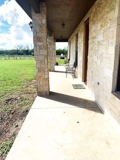 287 County Road 450 Circle, Alice, TX 78332 - Image #3