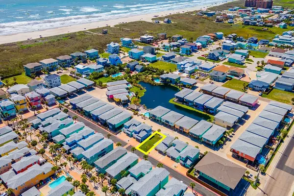 2525 S 11th Street #4, Port Aransas, TX 78373