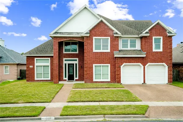 7445 Lake Micala Drive, Corpus Christi, TX 78413