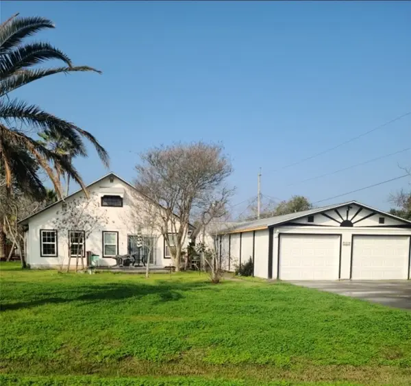 297 Sherwood Drive, Rockport, TX 78382