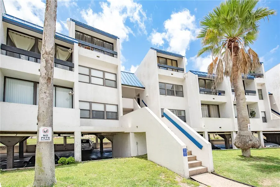 14401 Commodores Drive #104, Corpus Christi, TX 78418 - Image #3