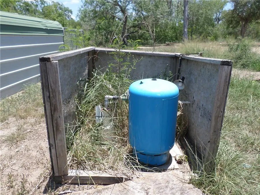 102 Lake Terrace Drive, Lake City, TX 78368 - Image #3