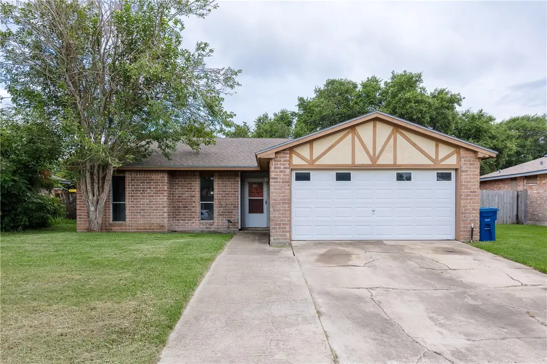 1014 Espana Drive, Portland, TX 78374 - Image #1