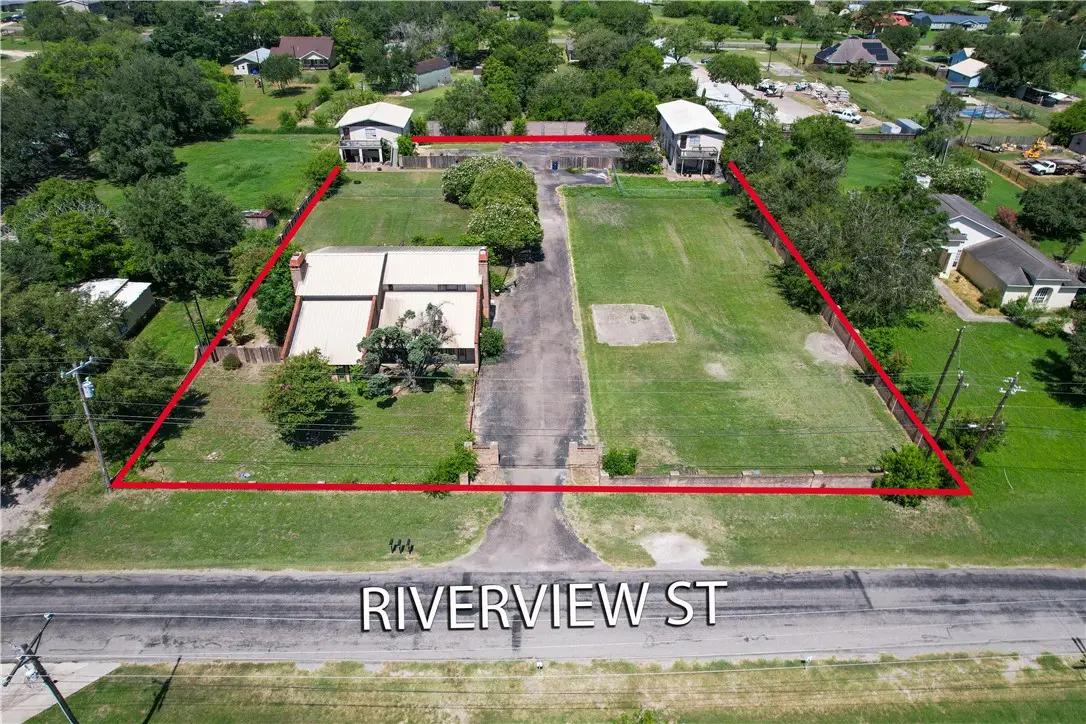 5335 E Riverview Drive, Robstown, TX 78380 - Image #1