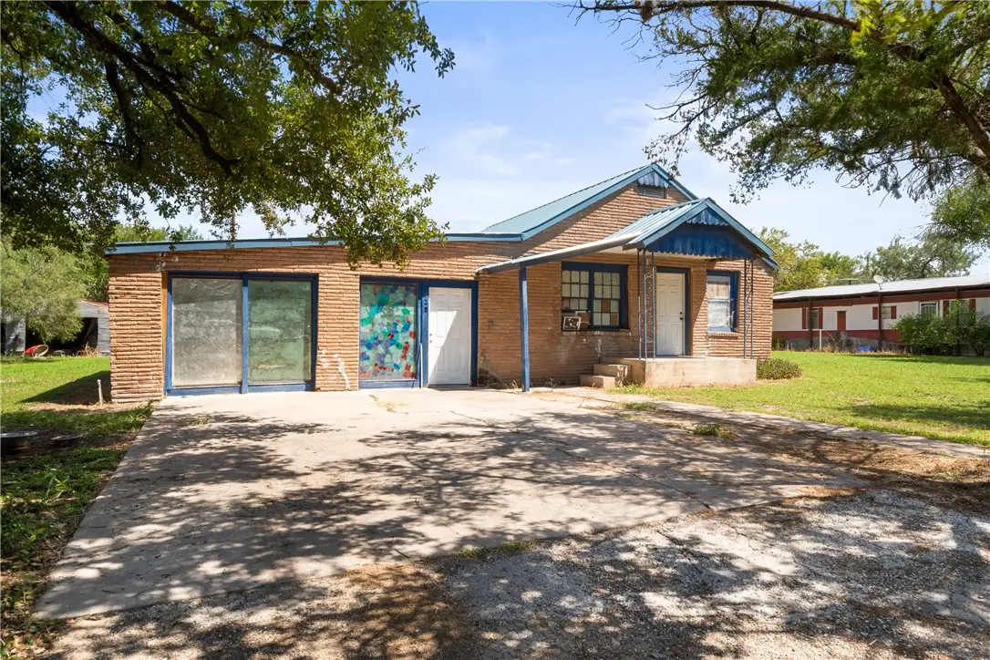 128 NW 6th Street, Premont, TX 78375 - Image #1