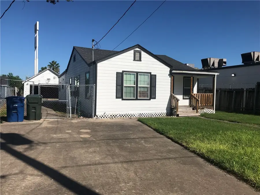 1222 18th Street, Corpus Christi, TX 78405 - Image #3
