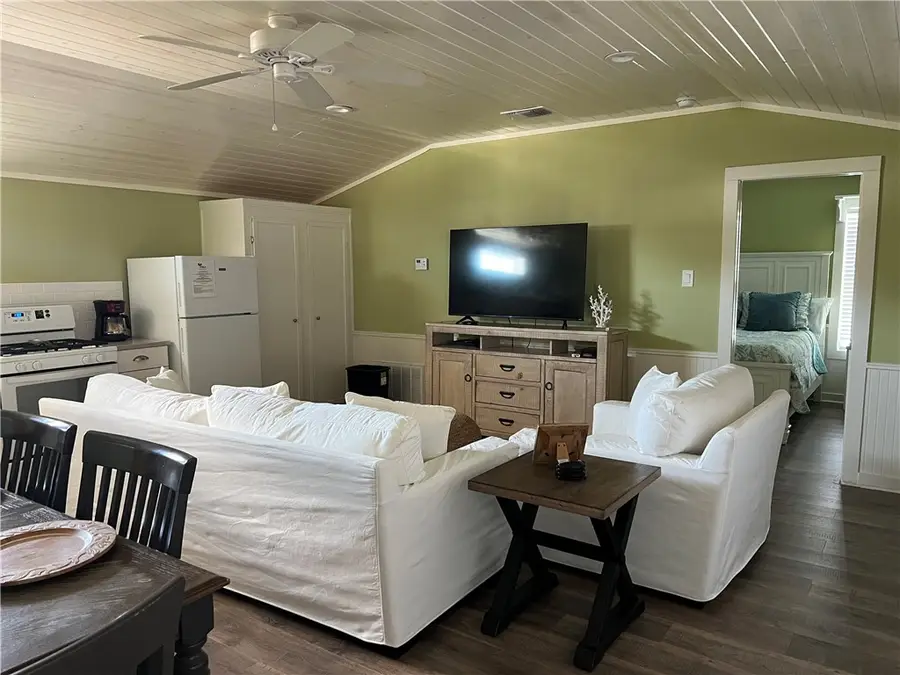 523 S Station Street #H, Port Aransas, TX 78373 - Image #3