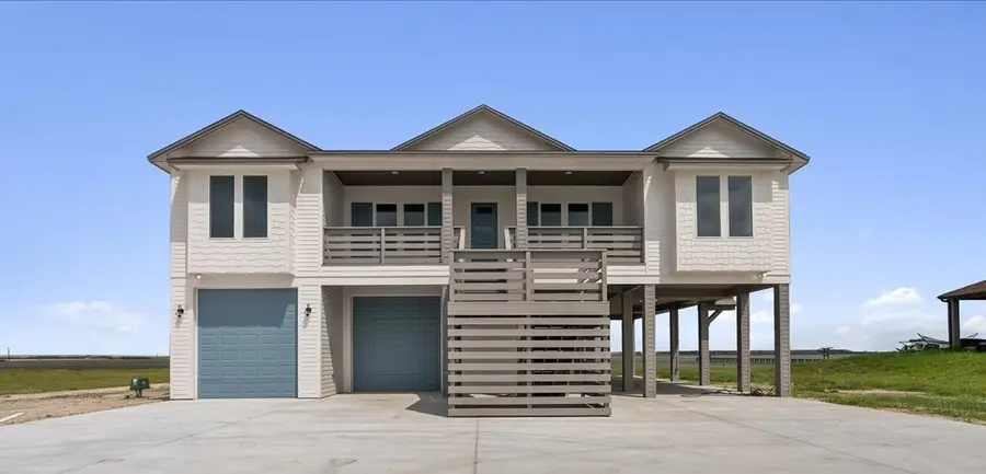 125 Sunrise Dr, Rockport, TX 78382 - #2
