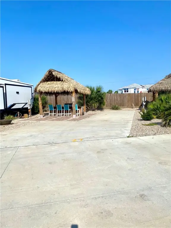 1100 Port Street #27, Port Aransas, TX 78373