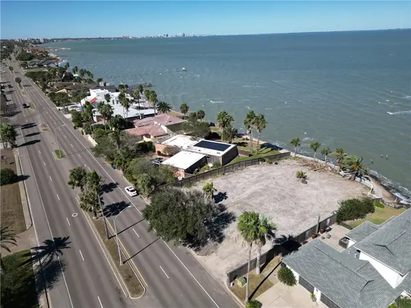 5830 Ocean Drive, Corpus Christi, TX 78412