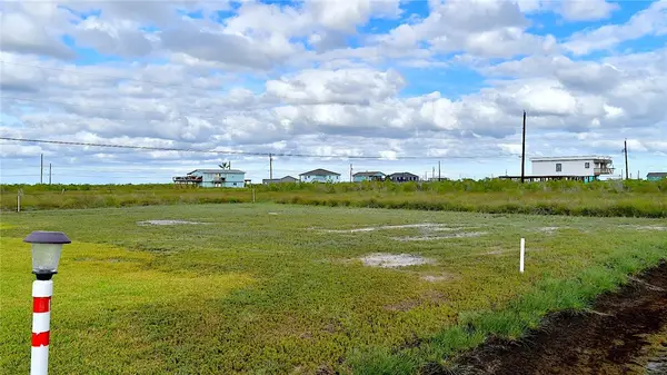 297 W Live Oak, Rockport, TX 78382
