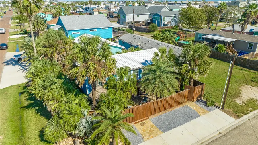 424 W Avenue E Street #2, Port Aransas, TX 78373 - #2