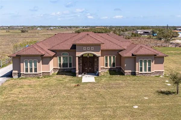 2390 Johnson Road, Aransas Pass, TX 78336