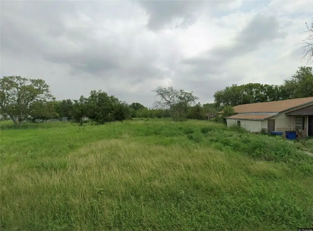 609 W 4th Street, Bishop, TX 78343 - Image #1