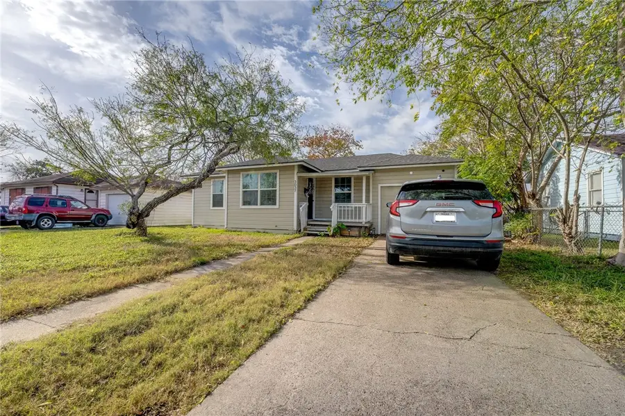 3037 Brawner Parkway, Corpus Christi, TX 78415 - Image #2