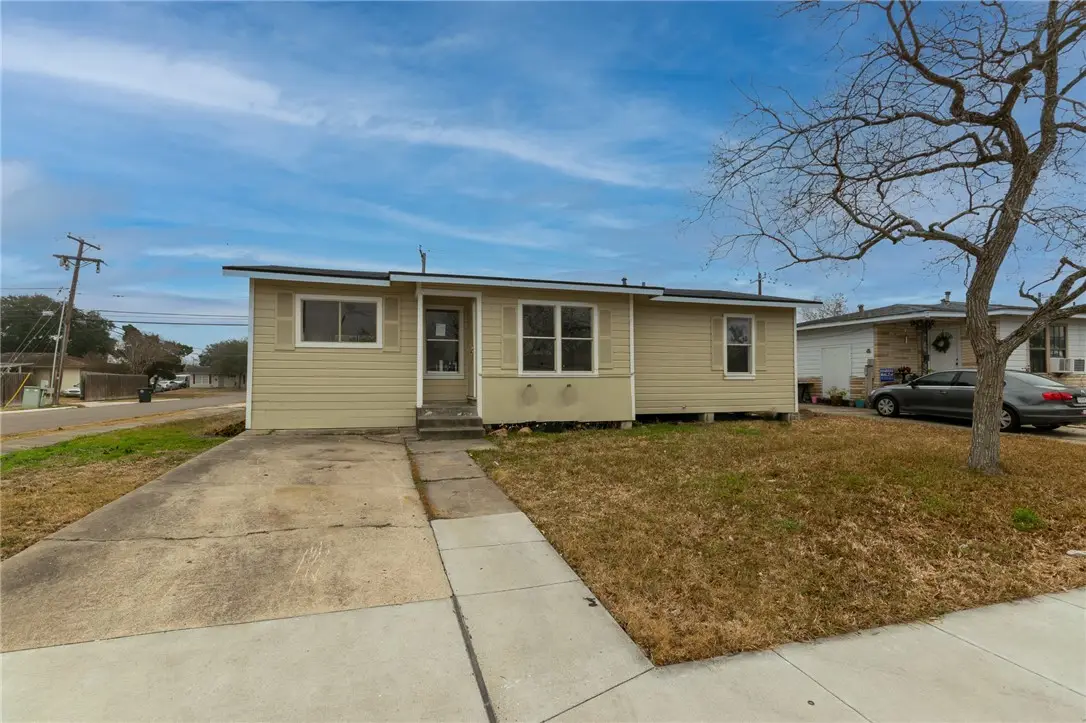 4602 Salazar Street, Corpus Christi, TX 78416 - Image #1