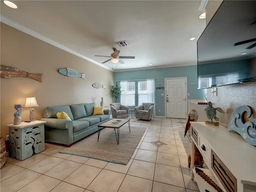 14869 Granada Drive #A, Corpus Christi, TX 78418 - Image #2