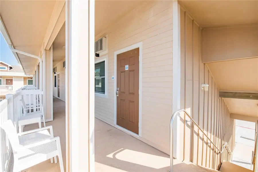 15034 Aruba Drive #213, Corpus Christi, TX 78418 - Image #2