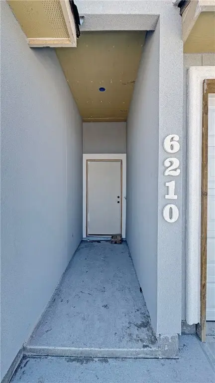 6210 Sadie Street, Corpus Christi, TX 78415 - Image #3