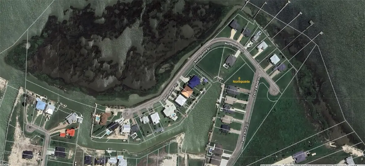 8 Northpointe Drive, Rockport, TX 78382 - #1