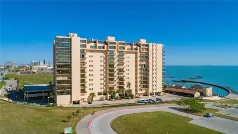 1400 Ocean Drive #203A, Corpus Christi, TX 78404