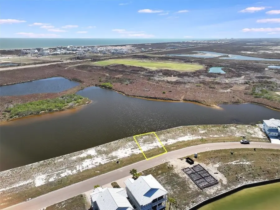 132 Laguna Isles Drive #9, Port Aransas, TX 78373 - Image #2