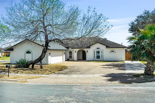 4318 Whitman Circle, Corpus Christi, TX 78410